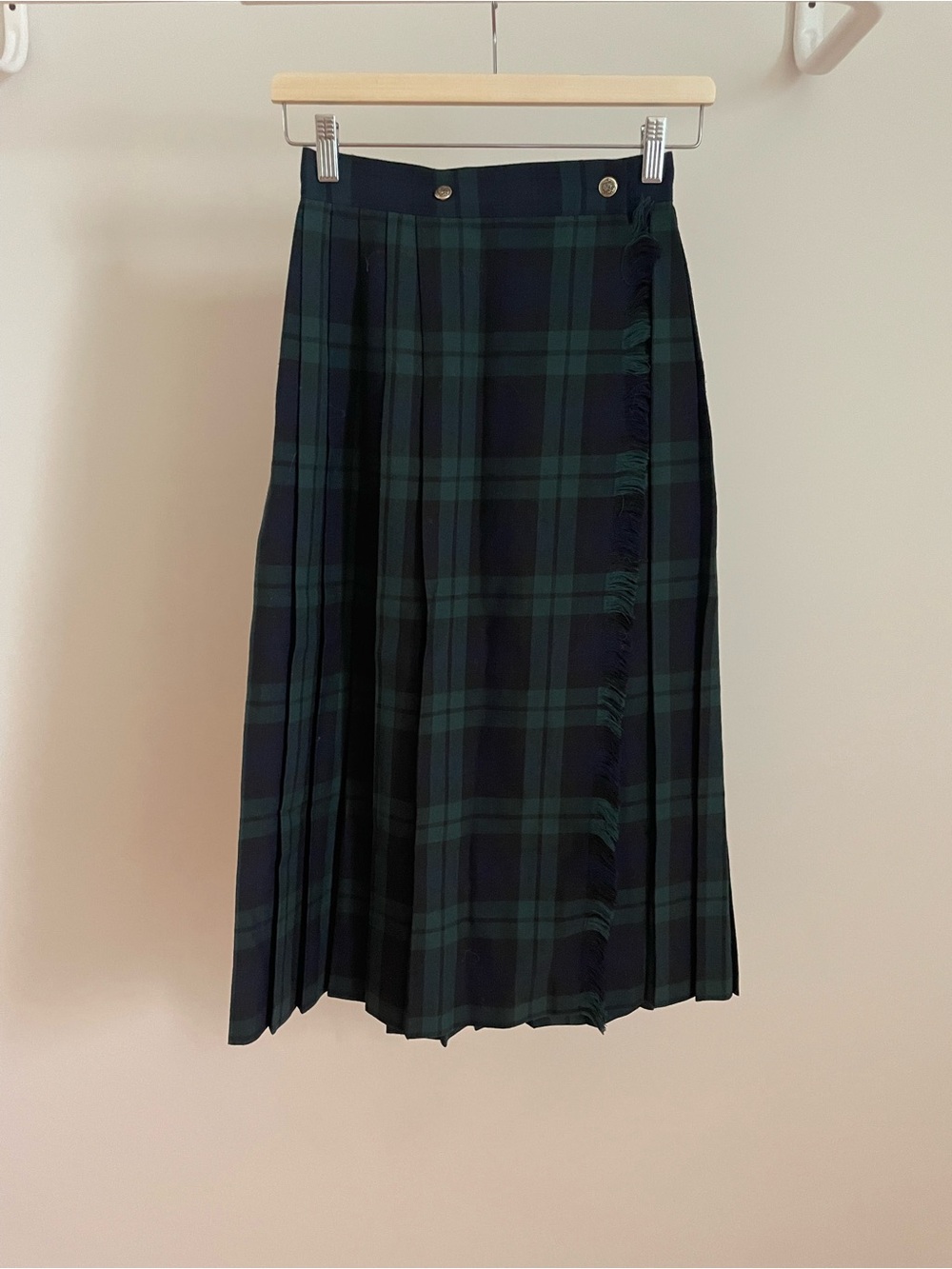 Plaid Pleated Midi Skirt in Dark Green & Navy